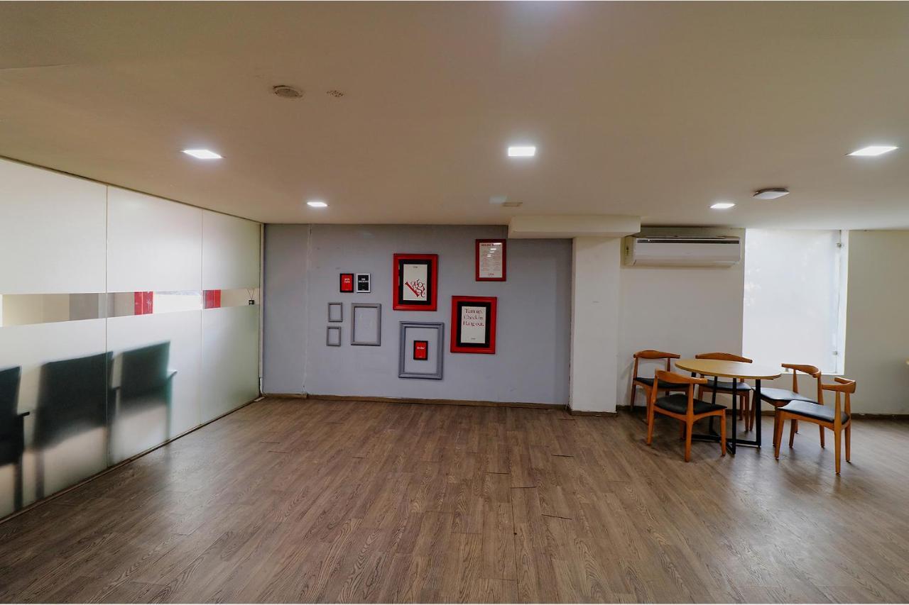 Fabhotel The Chaitanyas Rohini Sec 18 Delhi  Exterior photo